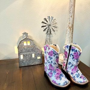Old West Children’s Boots! ADORABLE! Sz 4.